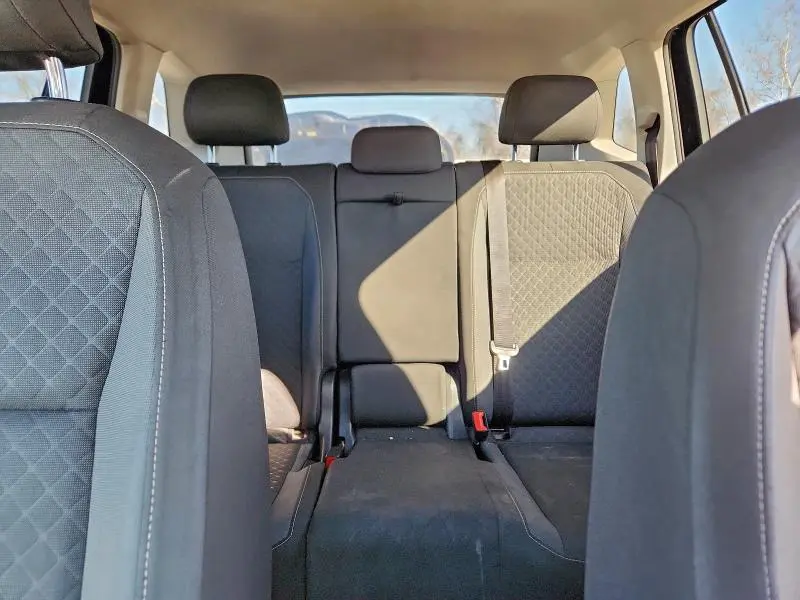 2021 VOLKSWAGEN TIGUAN S  