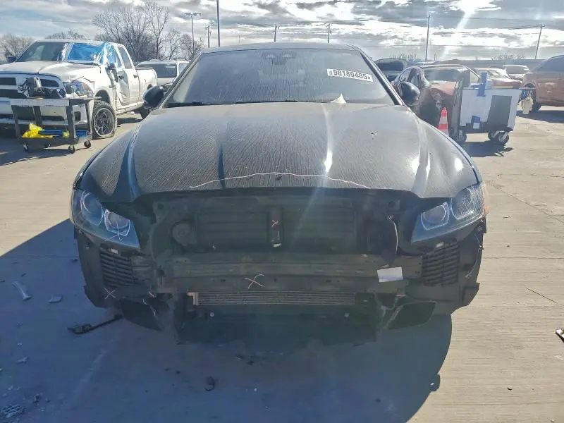 2017 JAGUAR XF PREMIUM  