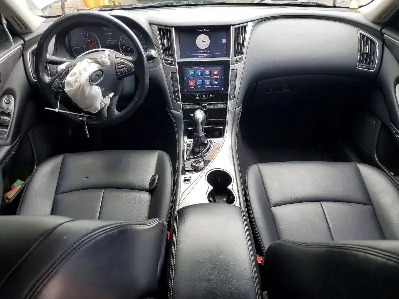 2015 INFINITI Q50 BASE  