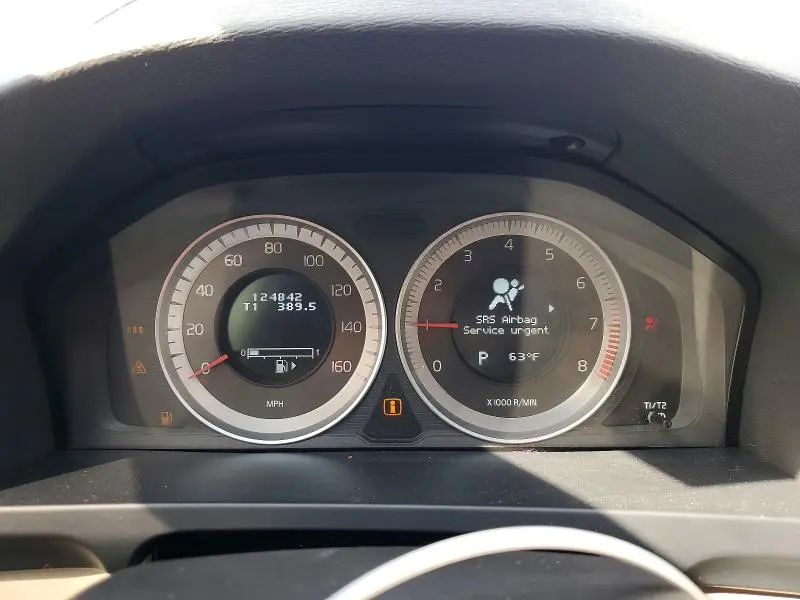 2013 VOLVO S60 T5  
