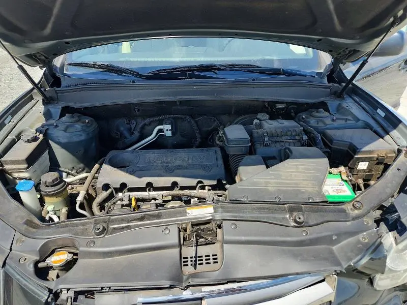 2012 HYUNDAI SANTA FE GLS  