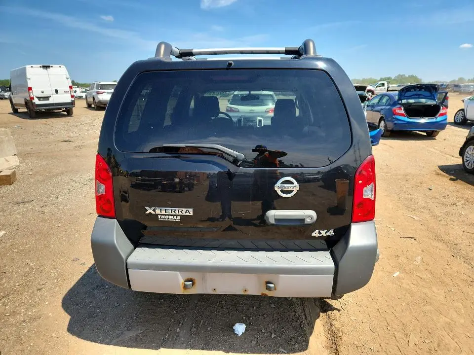 2010 NISSAN XTERRA X  