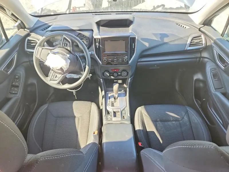 2021 SUBARU FORESTER   
