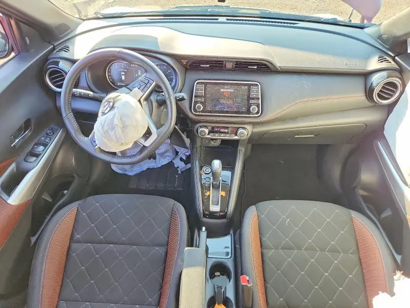 2019 NISSAN KICKS SR  