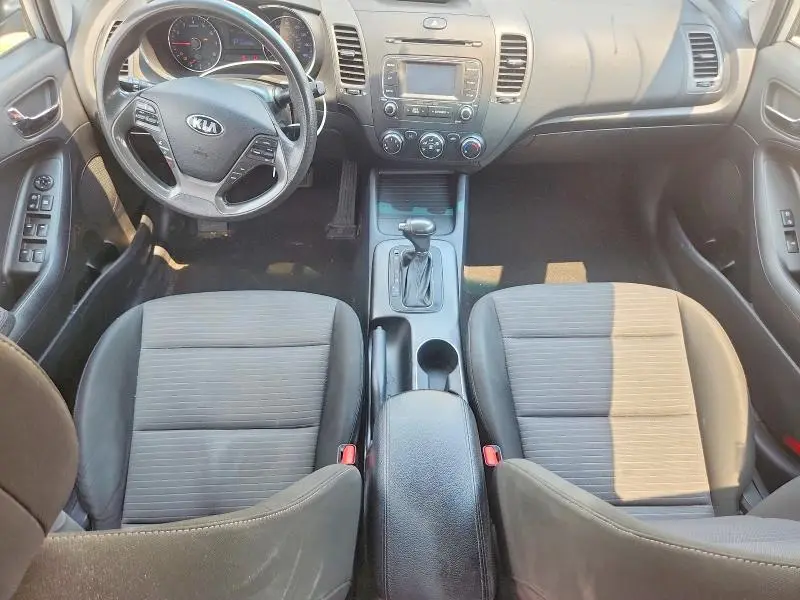 2015 KIA FORTE LX  