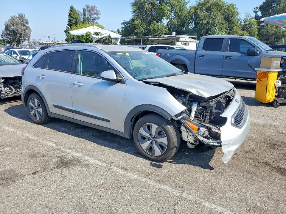 2019 KIA NIRO LX  