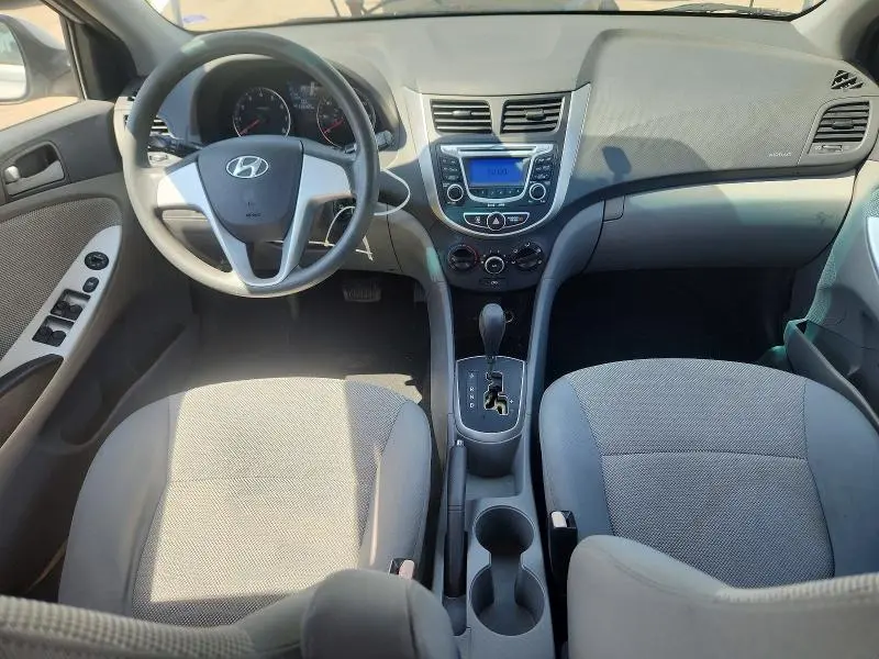 2012 HYUNDAI ACCENT GLS  