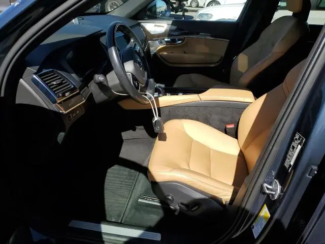 2018 VOLVO XC90 T8