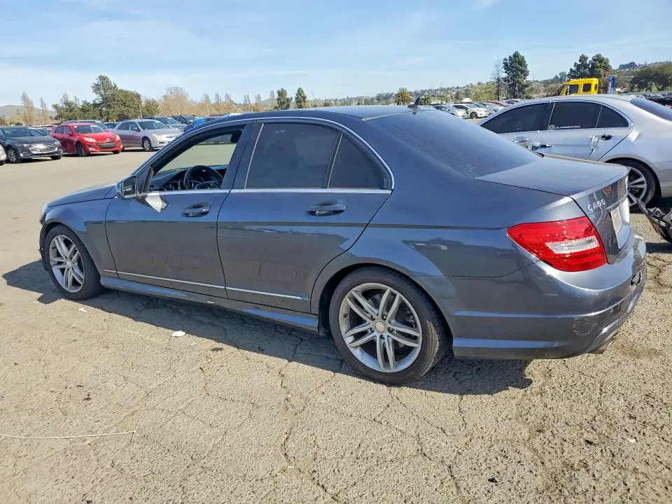 2013 MERCEDES-BENZ C 250  