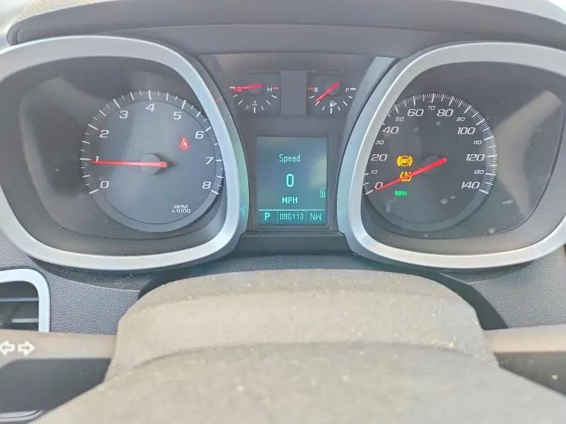 2010 CHEVROLET EQUINOX LT  