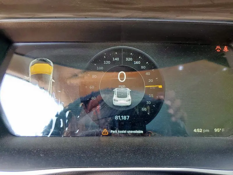2014 TESLA MODEL S   