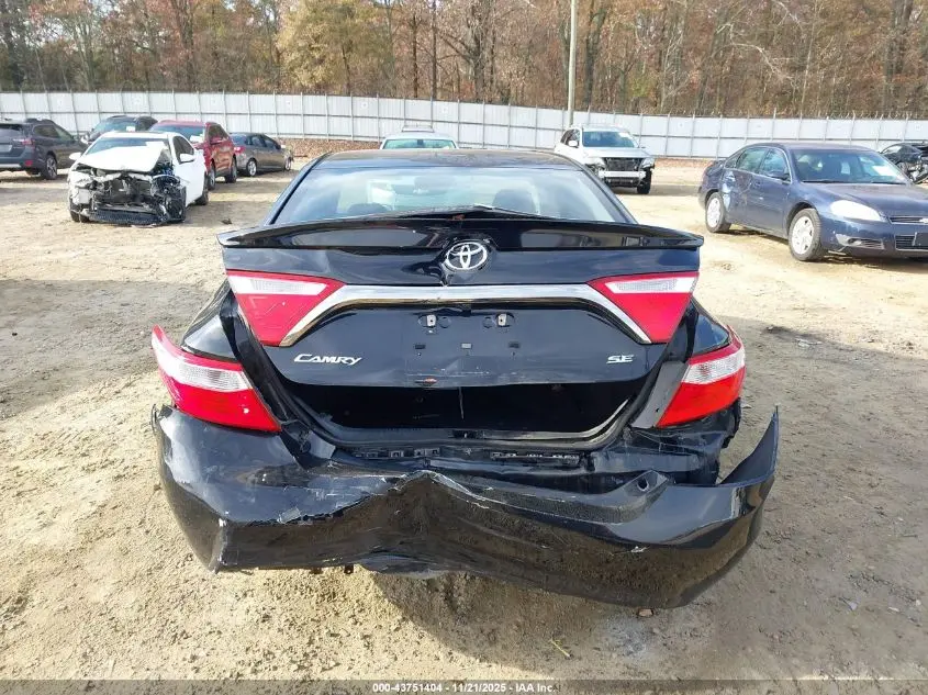 2017 TOYOTA CAMRY SE