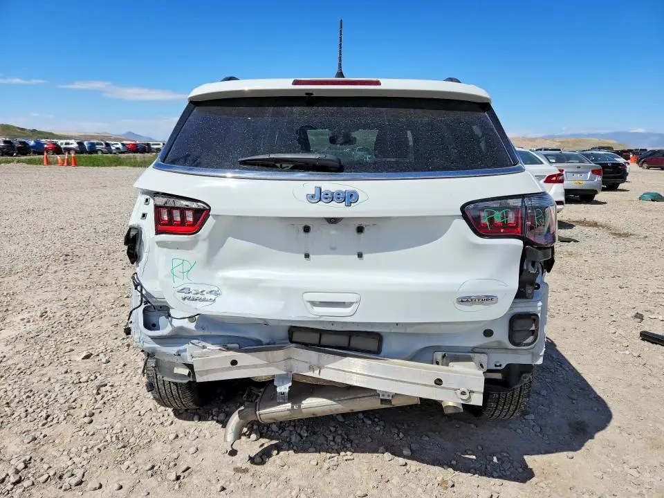2023 JEEP COMPASS LATITUDE  