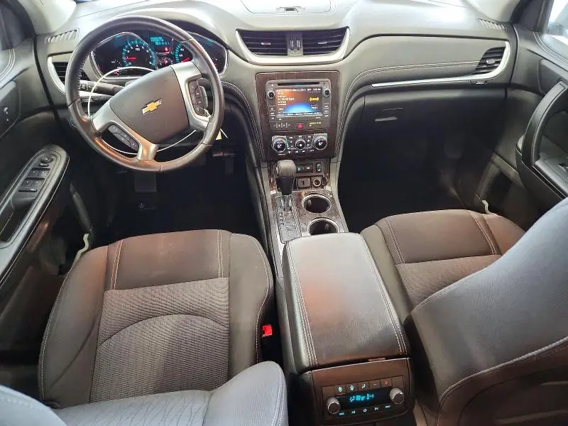 2015 CHEVROLET TRAVERSE LT  