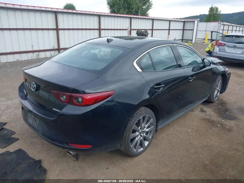 2022 MAZDA MAZDA3 PREMIUM