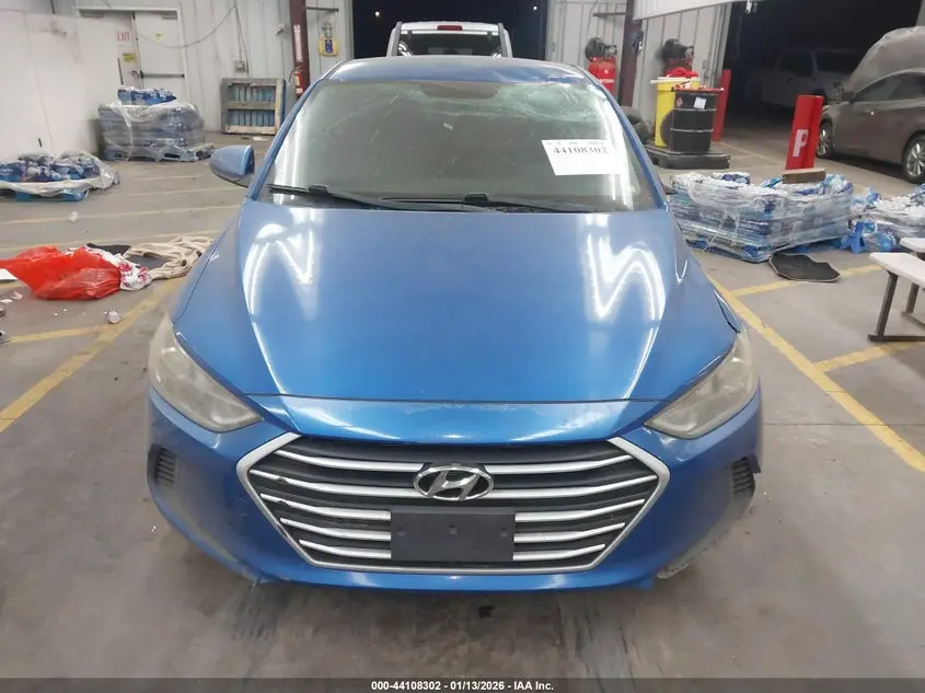 2018 HYUNDAI ELANTRA SE