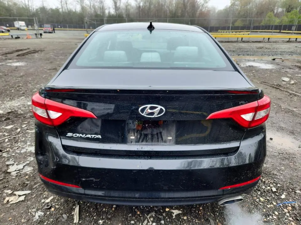 2017 HYUNDAI SONATA SE  