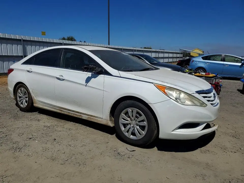 2012 HYUNDAI SONATA GLS  