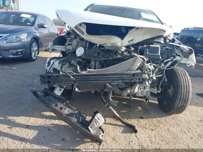 2021 NISSAN KICKS S XTRONIC CVT