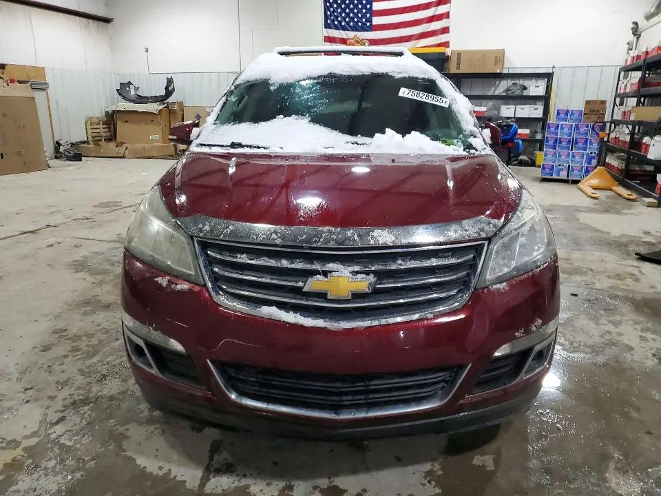 2015 CHEVROLET TRAVERSE LT  
