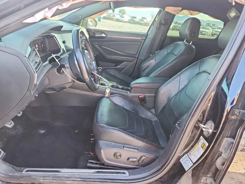 2019 VOLKSWAGEN JETTA GLI  