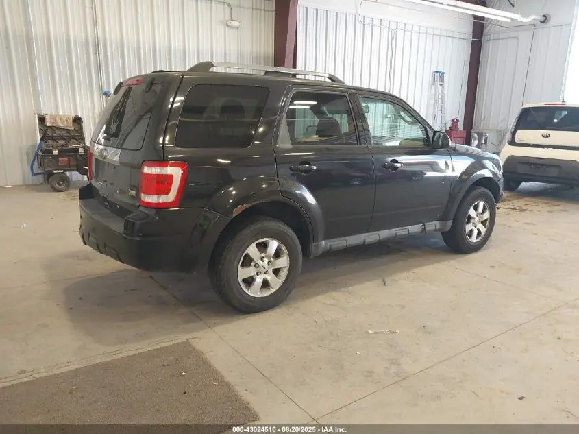 2011 FORD ESCAPE LIMITED