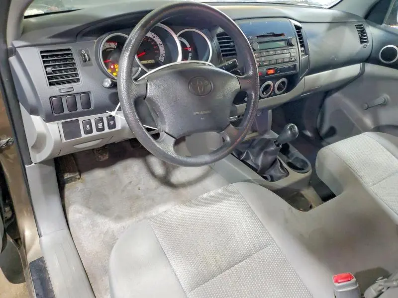2011 TOYOTA TACOMA BASE  