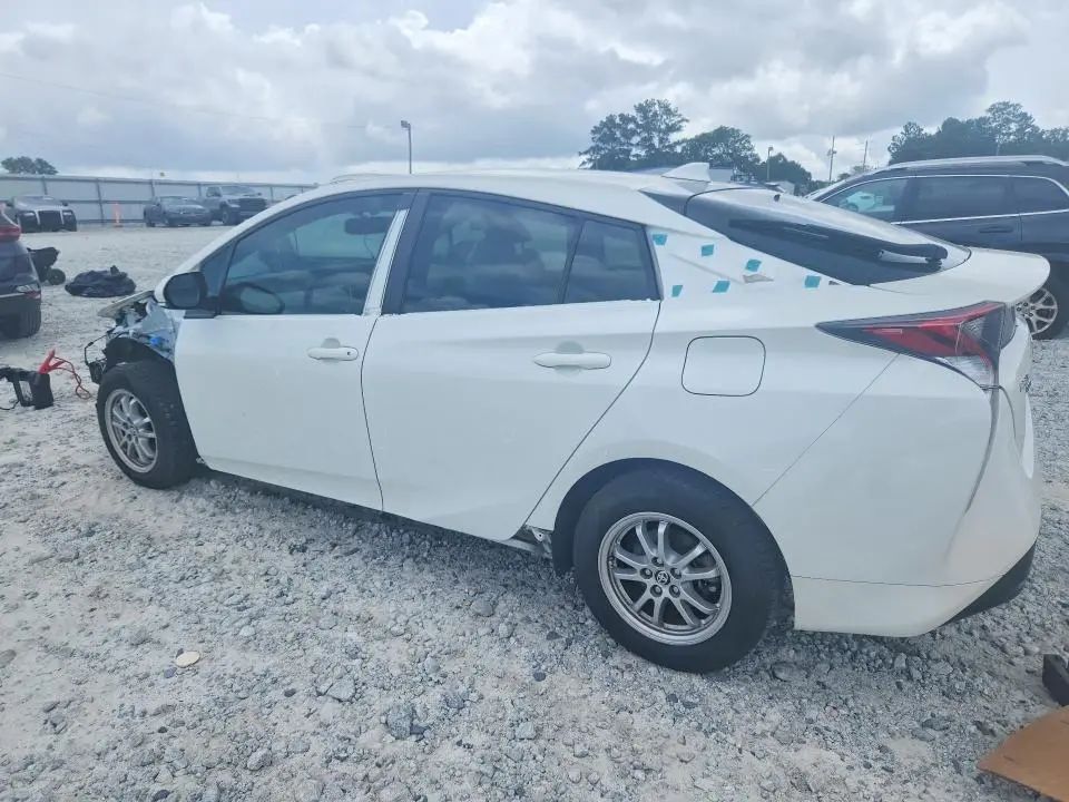 2016 TOYOTA PRIUS FOUR  