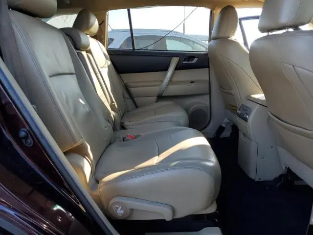 2011 TOYOTA HIGHLANDER BASE  