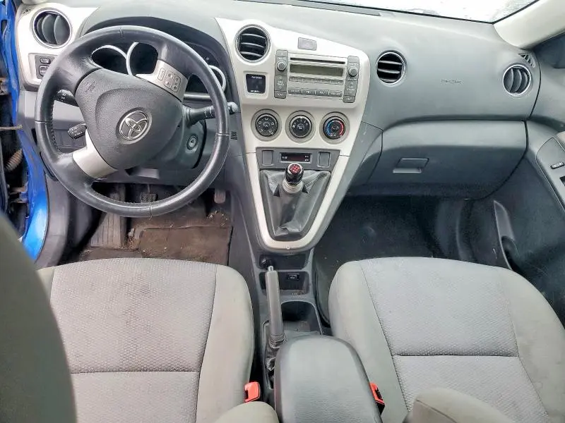 2010 TOYOTA MATRIX S  