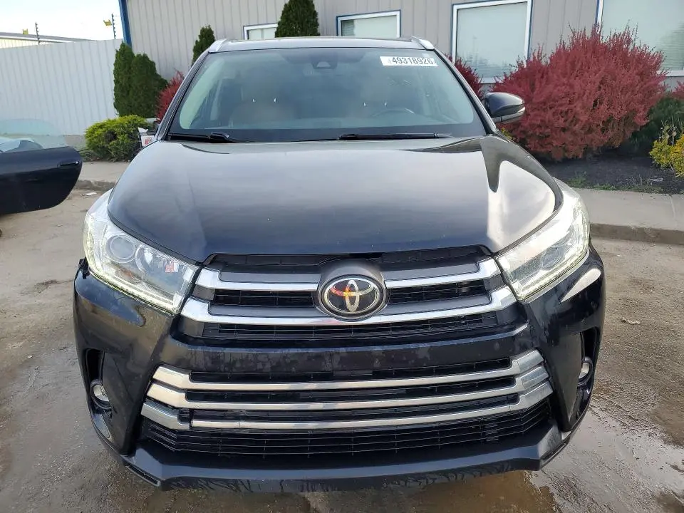 2019 TOYOTA HIGHLANDER LIMITED  