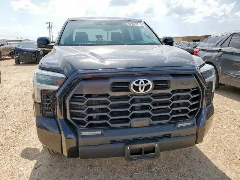 2023 TOYOTA TUNDRA CREWMAX SR  