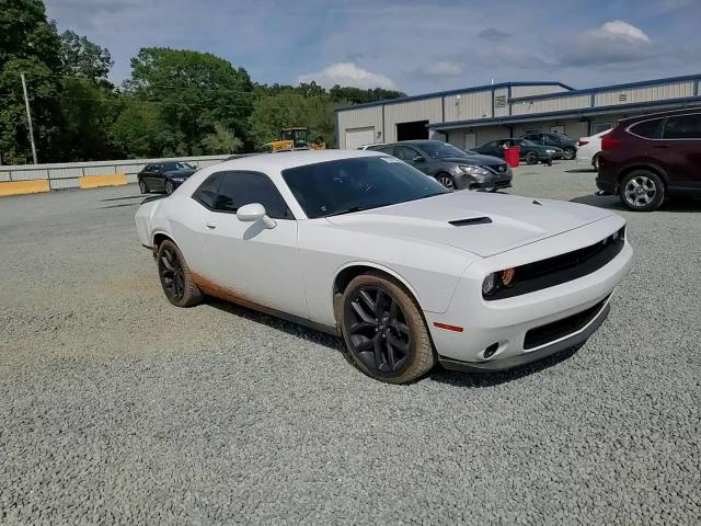 2020 DODGE CHALLENGER SXT