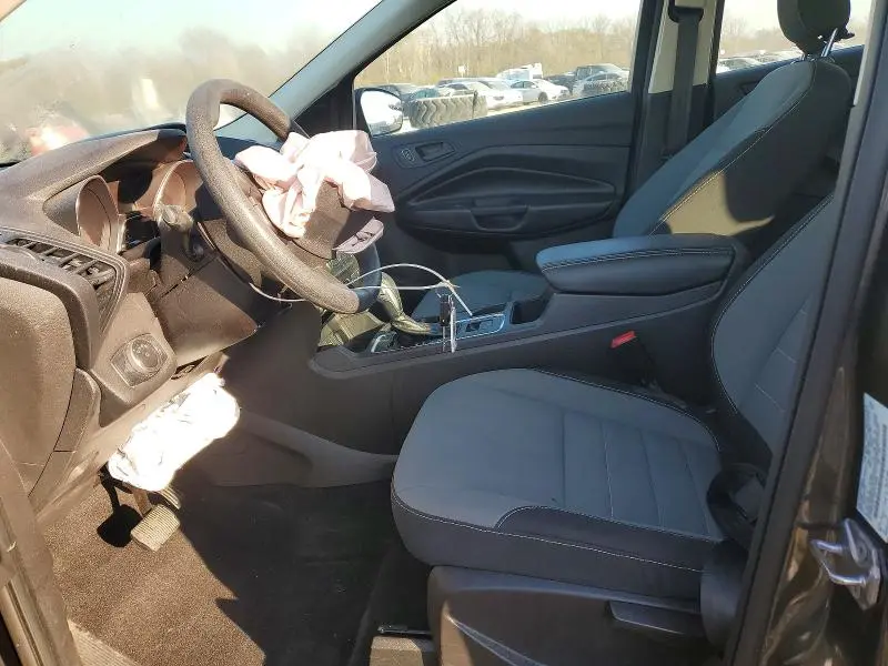 2019 FORD ESCAPE S  