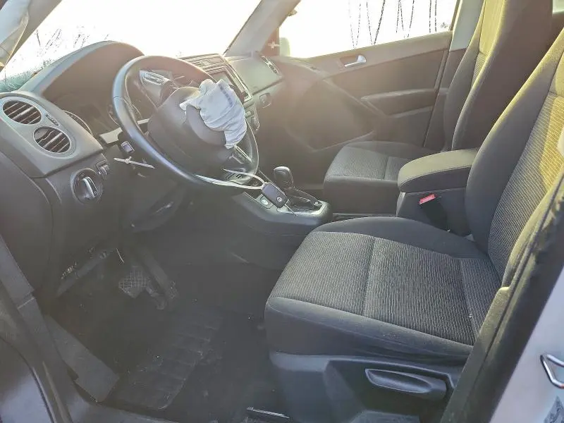 2017 VOLKSWAGEN TIGUAN S  