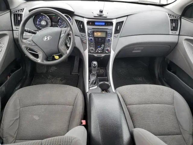 2013 HYUNDAI SONATA GLS  