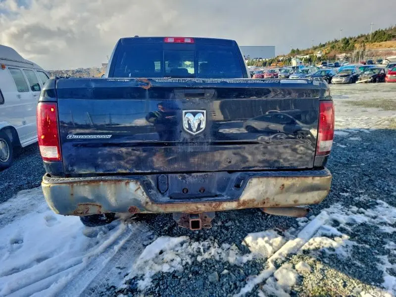 2013 RAM 1500 SLT  