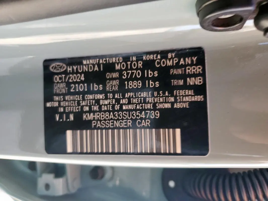 2025 HYUNDAI VENUE SE  