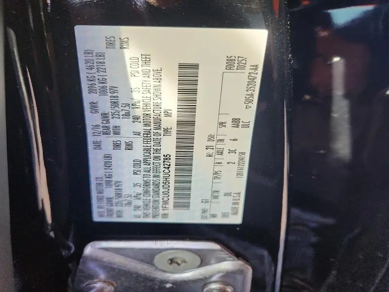 2017 FORD ESCAPE TITANIUM  