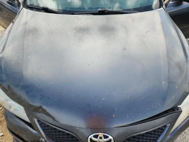 2010 TOYOTA CAMRY SE  