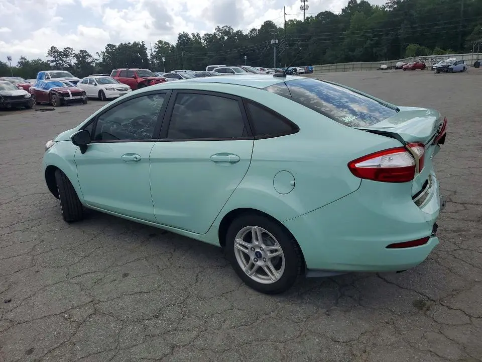 2017 FORD FIESTA SE  
