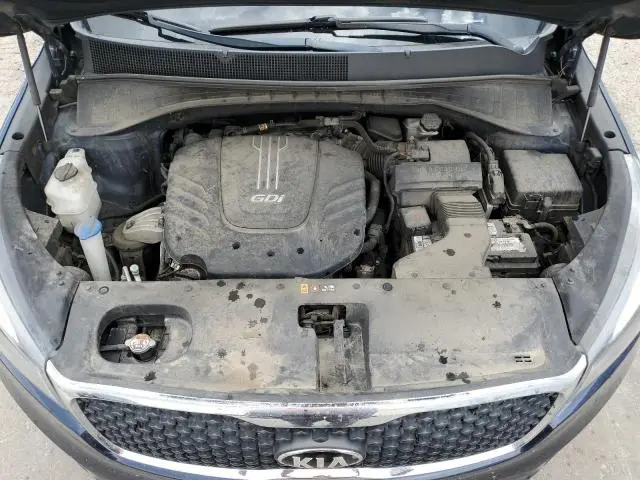 2017 KIA SORENTO LX  