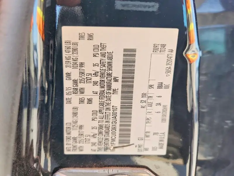 2016 FORD ESCAPE SE  