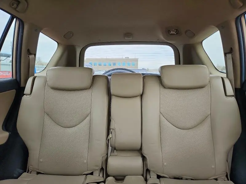 2011 TOYOTA RAV4 LIMITED  