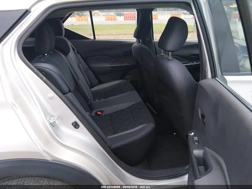 2020 NISSAN KICKS S XTRONIC CVT