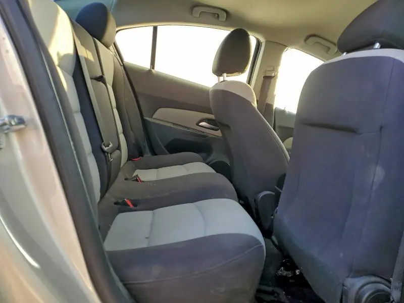 2013 CHEVROLET CRUZE LS  