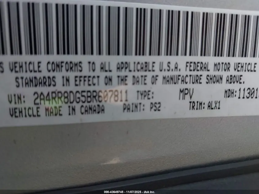 2011 CHRYSLER TOWN & COUNTRY TOURING-L