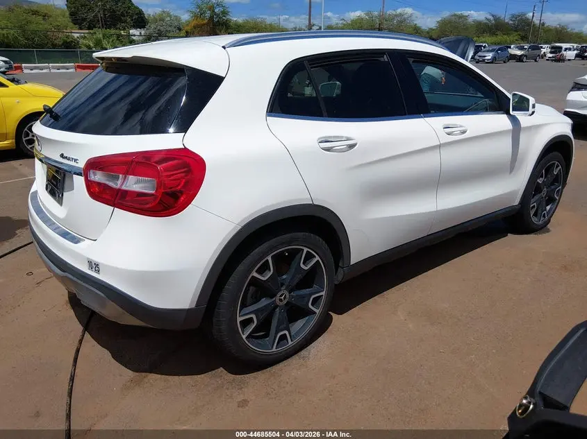 2020 MERCEDES-BENZ GLA 250 4MATIC