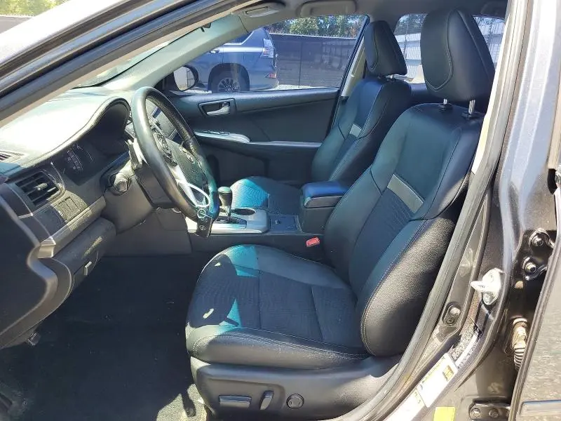 2012 TOYOTA CAMRY SE V6  