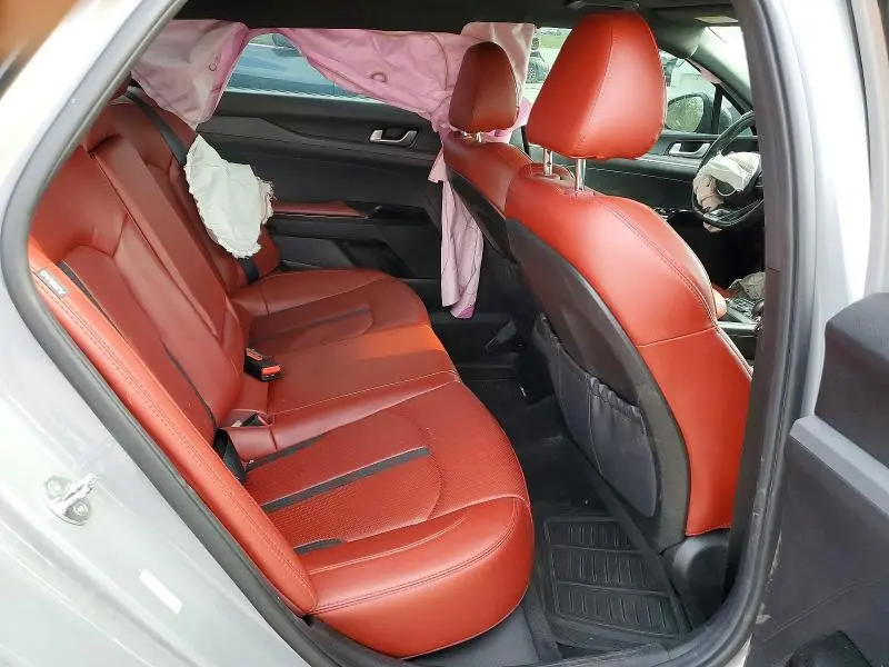 2024 KIA K5 GT LINE  
